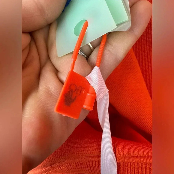 Off-White Virgil Abloh Black Logo Hand Signs Orange Hoodie XL Deadstock 2013 - Picture 9 of 16